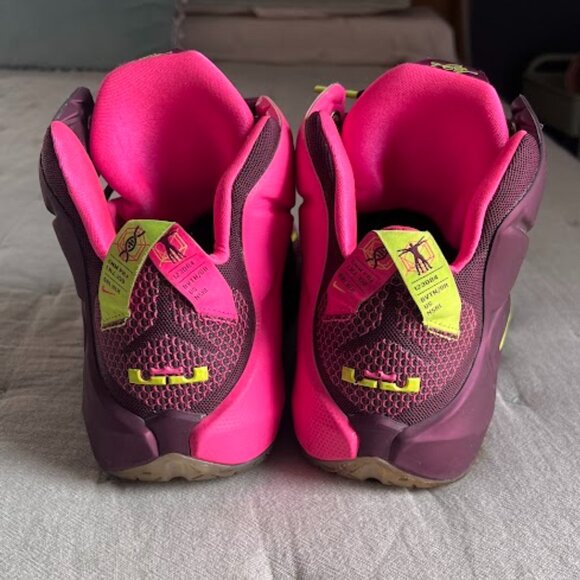 Nike LeBron 12 Double Helix Merlot Volt - Picture 3 of 12